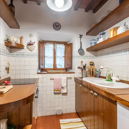 Tuscan Style Apartment, Shared Pool Lejlighed *