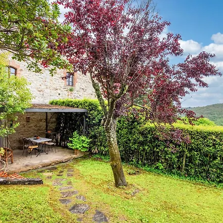 Tuscan Style Apartment, Shared Pool *